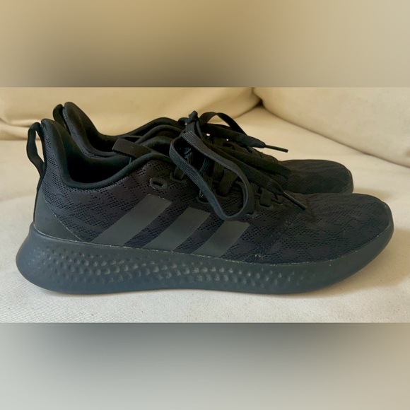 Adidas Black Sneakers - Picture 4 of 9